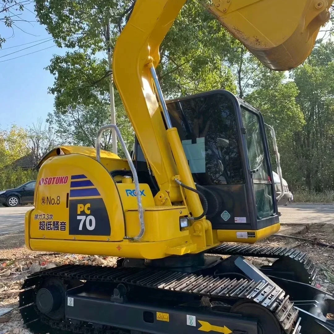 99% New used excavator Komatsu PC70 7 Ton 2023 original Japan Mini EPA Good Condition Hot Sale Boutique Low Working hours PC60