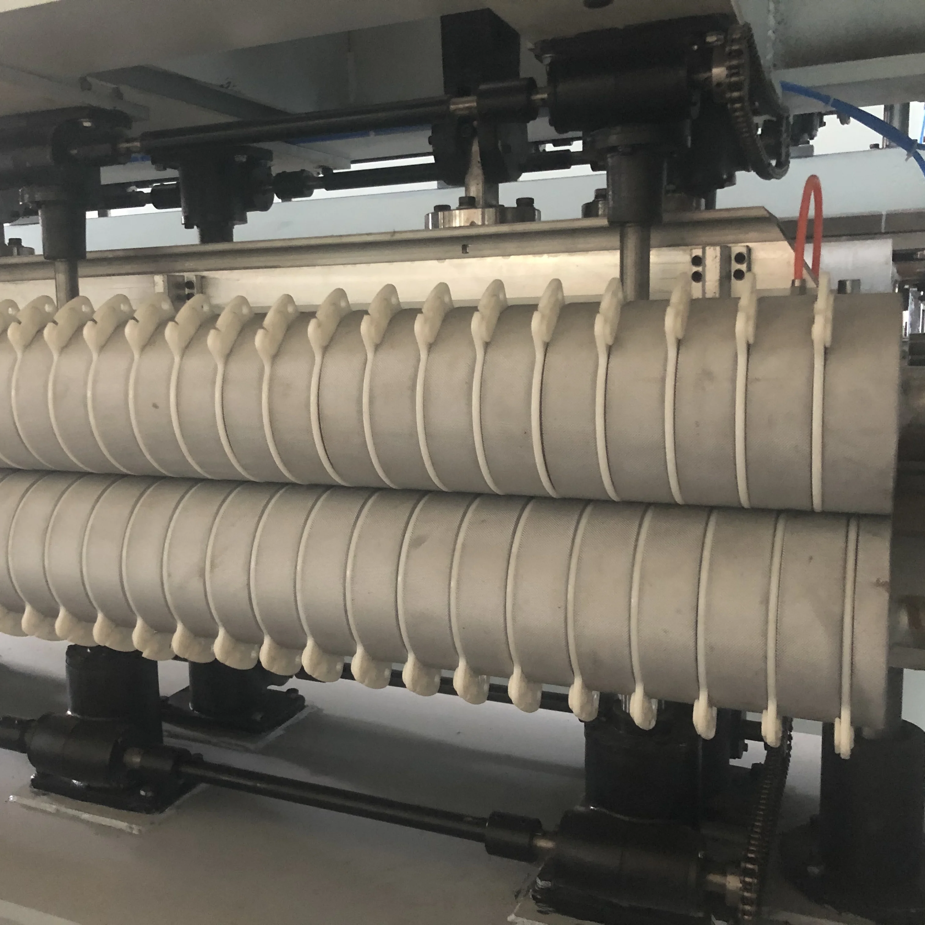 China Nonwoven Polyester And Polypropylene Fiber Geotextile Felt Making Machine Production Line