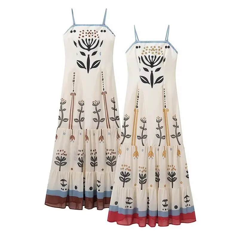 2024 Fashionable Ethnic Style Hanging Strap With Flower Embroidery Picture Thin Pleated Folded Long Dress