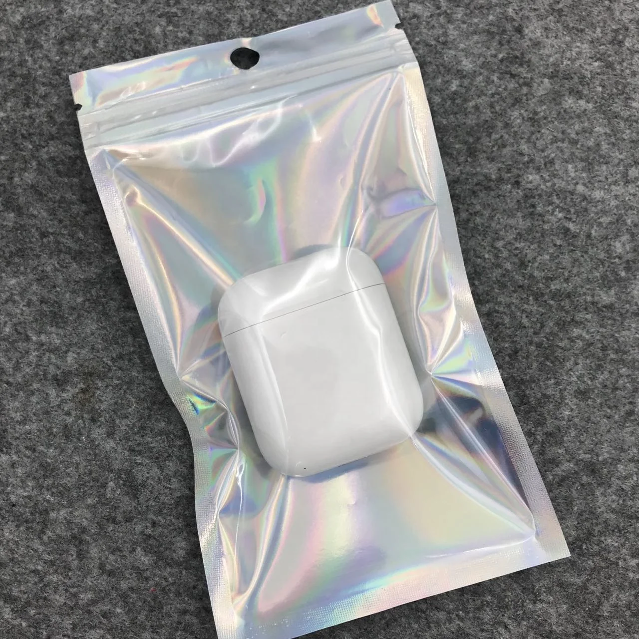 Wholesale Translucent Zip Lock Resealable Cosmetic Eyelashes Storage Bag Pouch Holographic Laser Packaging Bags