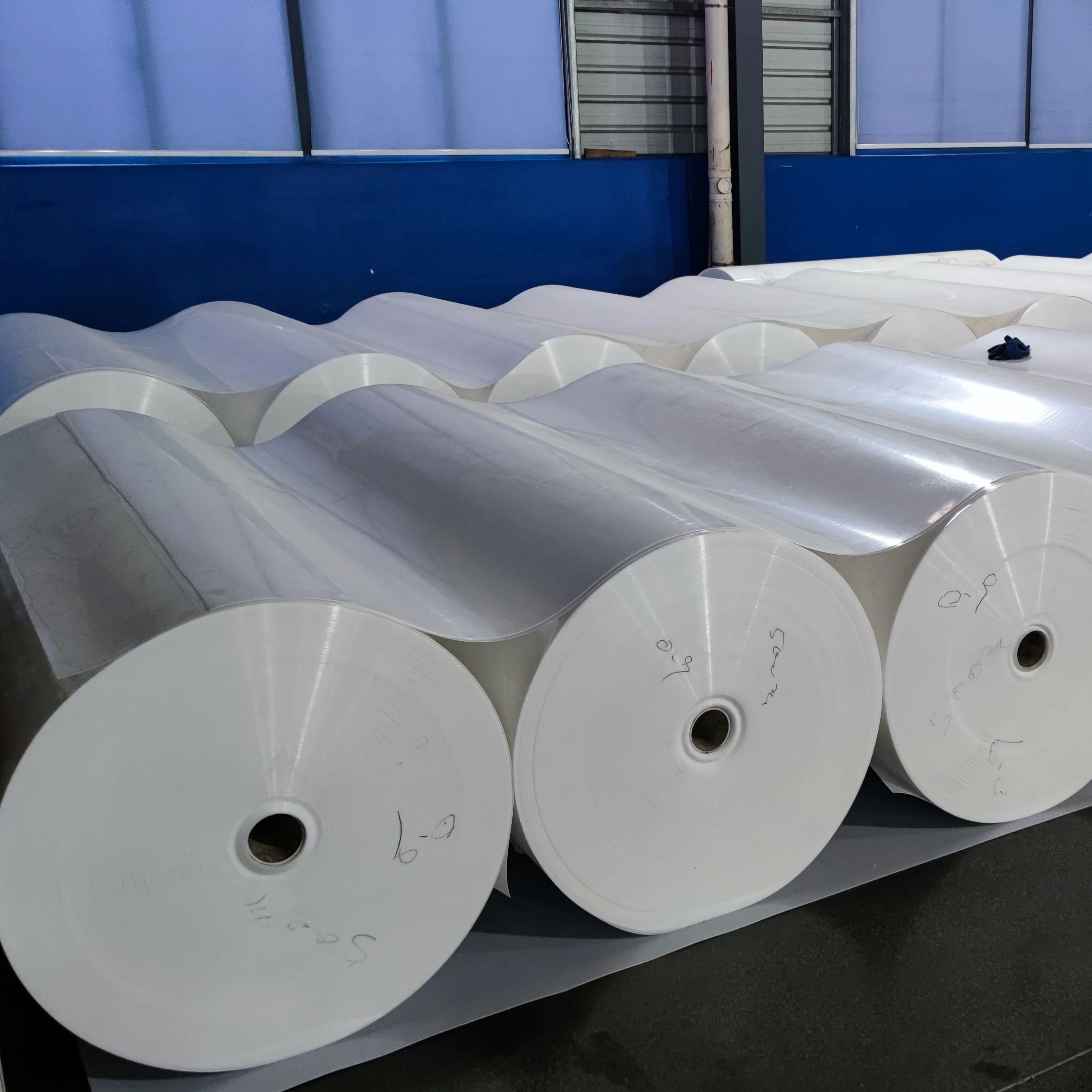 1.2mm 2m HDPE underground waterproofing membrane sand cover waterproof roof membranes