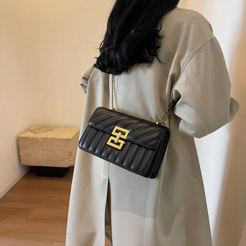 2024 Fashion Hot Designer Bags Solid PU Leather Bags Hand Made Ladies Key Chain Purse Small Flap Hand Bags for Women New Styles