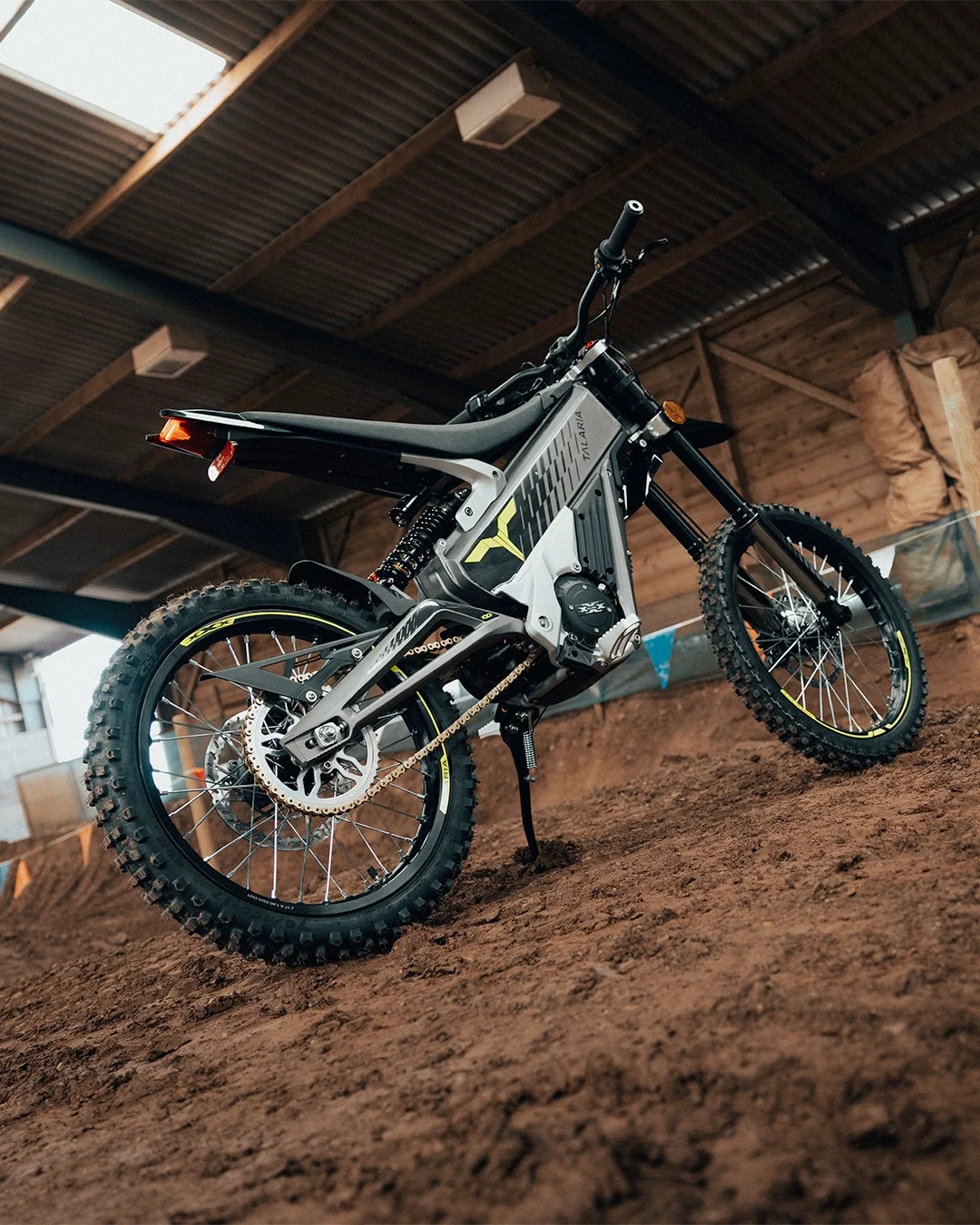 Лидер продаж 2025 китайские автомобильные мотоциклы talaria xxx 3x sting R MX внедорожные центральный моторный электровелосипед
