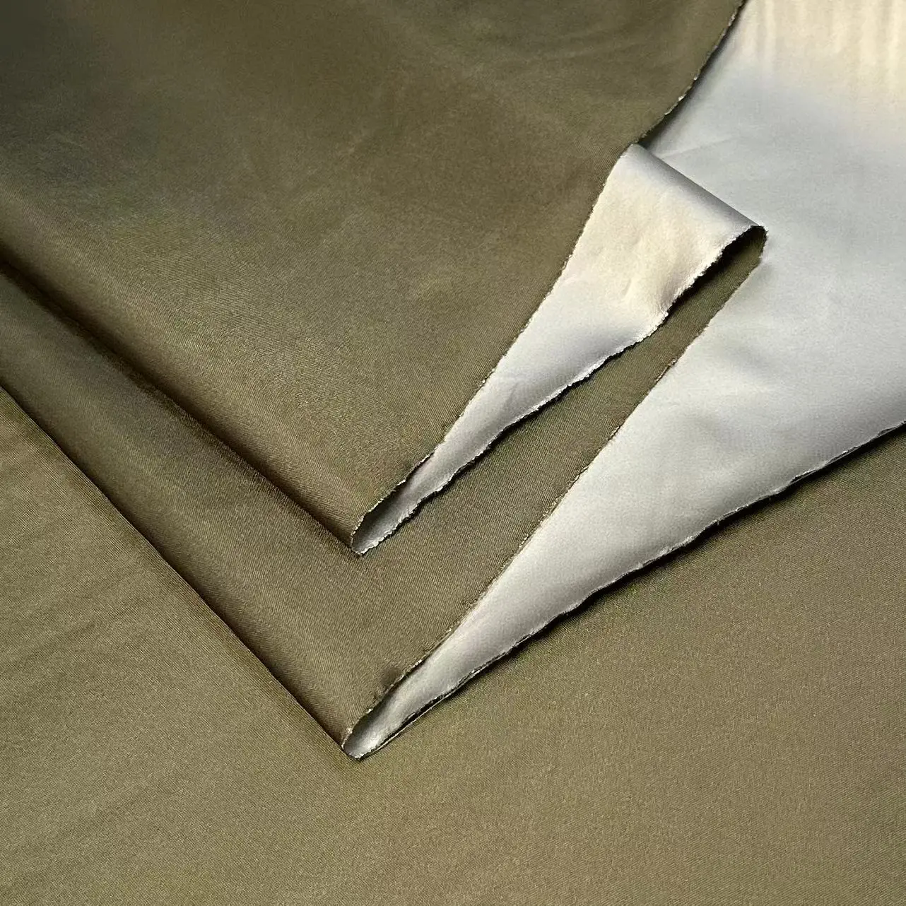Nylon taffeta bonded TPU silver membrane fabric for Sportswear