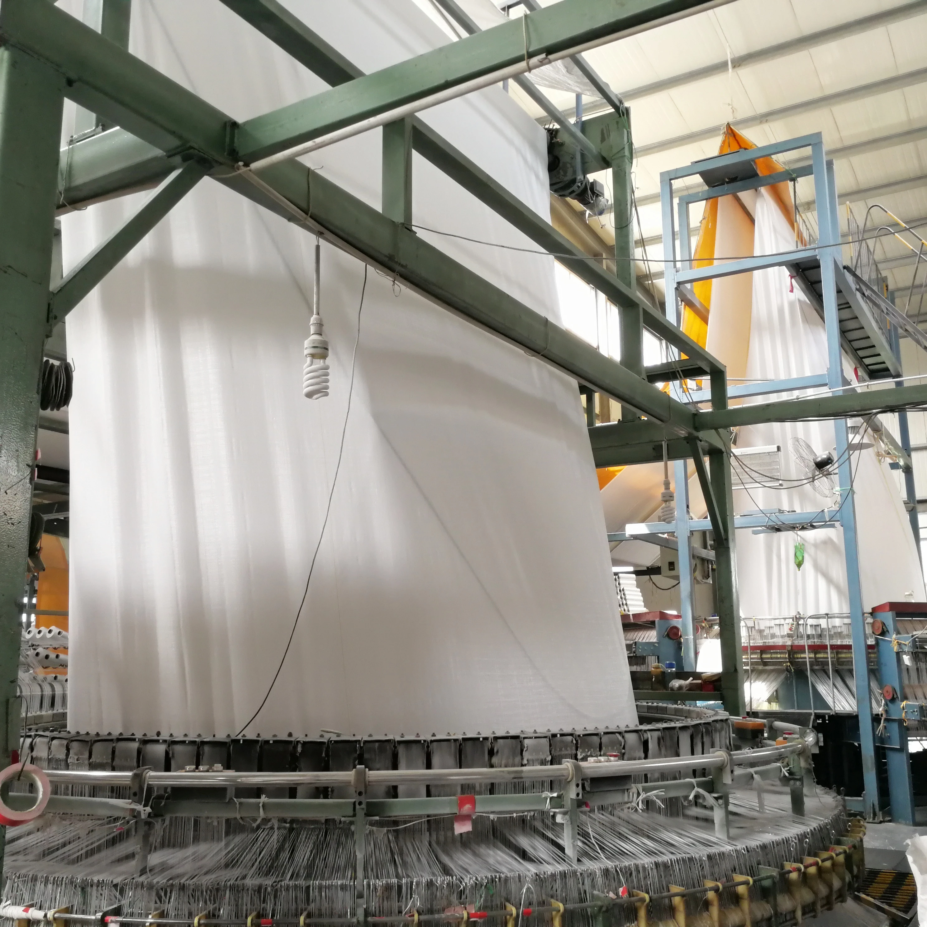 100% Polypropylene Woven Fabric Roll For 20ft Container Flexitank Container Inner