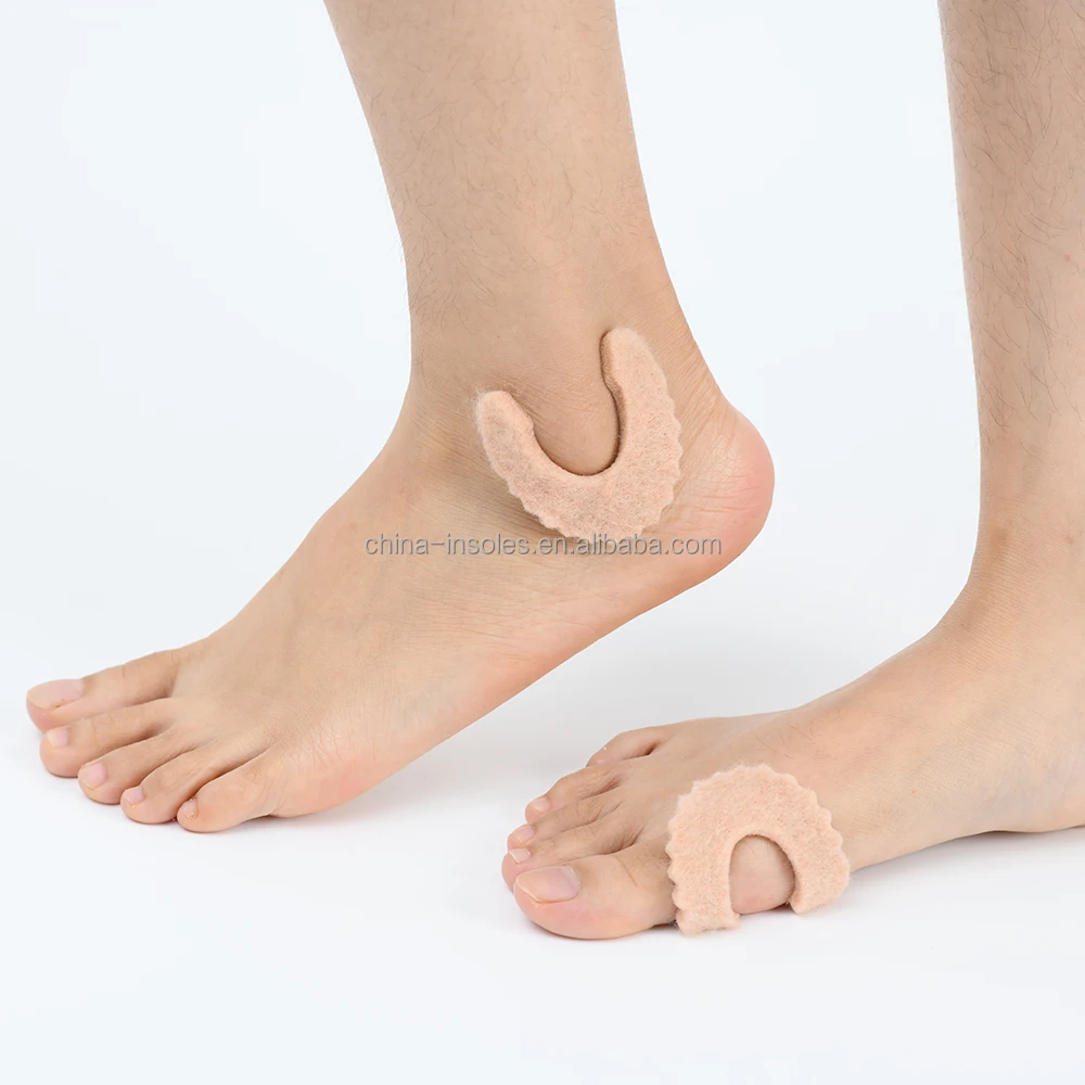Protect calluses from rubbing on shoes self-adhesive u-shaped felt heel corns callus pads