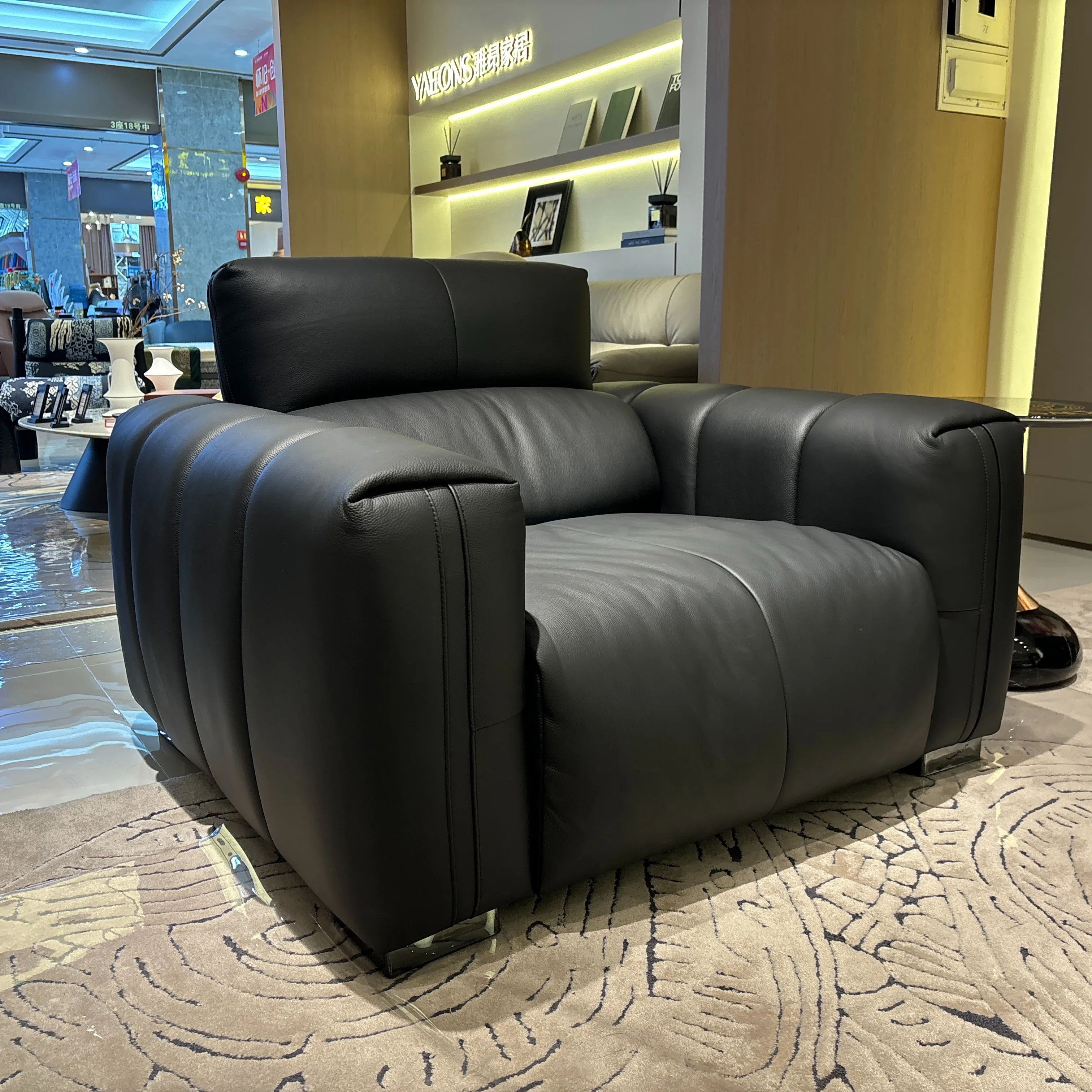 Hot Selling American Luxury 1 2 3 Seater Modern Black Minimalist Leather Sofa Set Home Hotel Comfortable Living Room Furniture