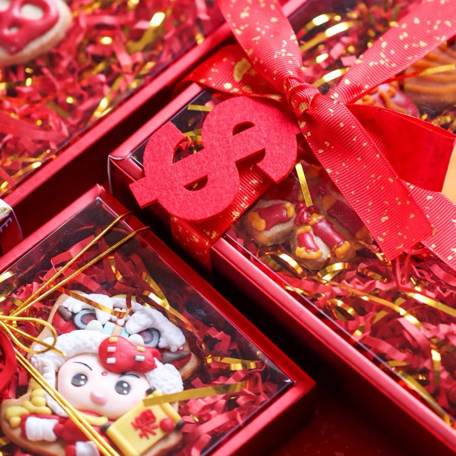 Wholesale custom transparent clear window truffle bar candy display packaging chocolate covered strawberry box with clear lid