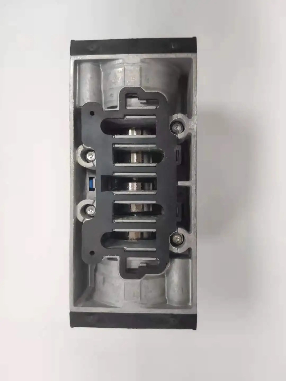 Solenoid valve   JMN1H-5/2-D-2-C 159702