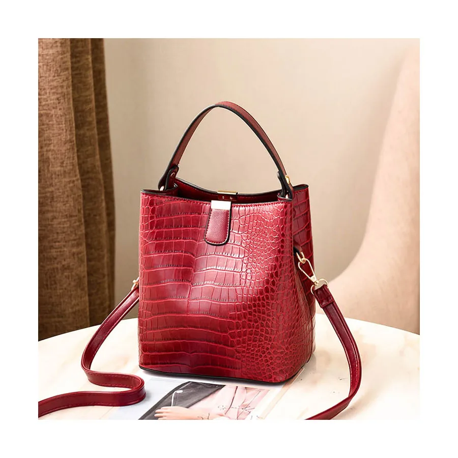 New Arrival A Main Femme Ladies Leather Shoulder Bags Women Pu Tote Bag Saffiano Big Purses Handbags For Women Luxury