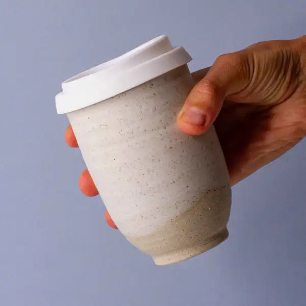 New arrival gift item rustic modern stoneware coffee tea cup sets double wall ceramic travel mug with silicone lid