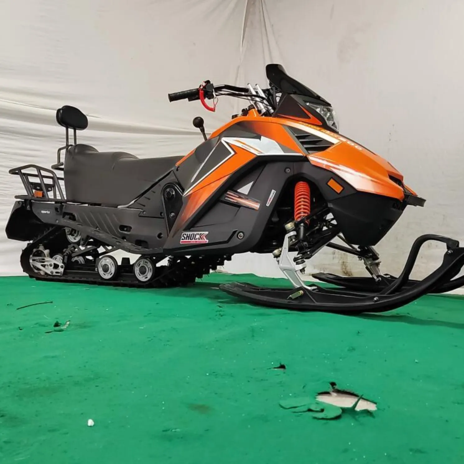 Оптовая продажа 2025 трансграничная экспортная двойная одинарная снегоходная сани автомобиль лыжный курорт мотоцикл 200cc горная трасса 4 такта 150cc