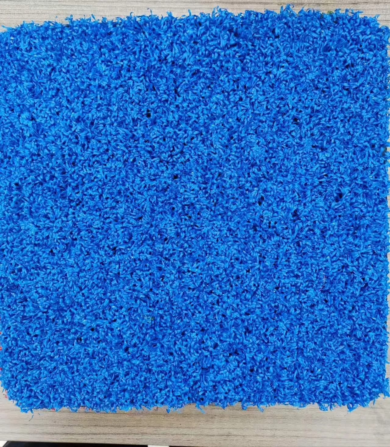 Wholesale  custom garden decoration landscape artificial turf grass for football field