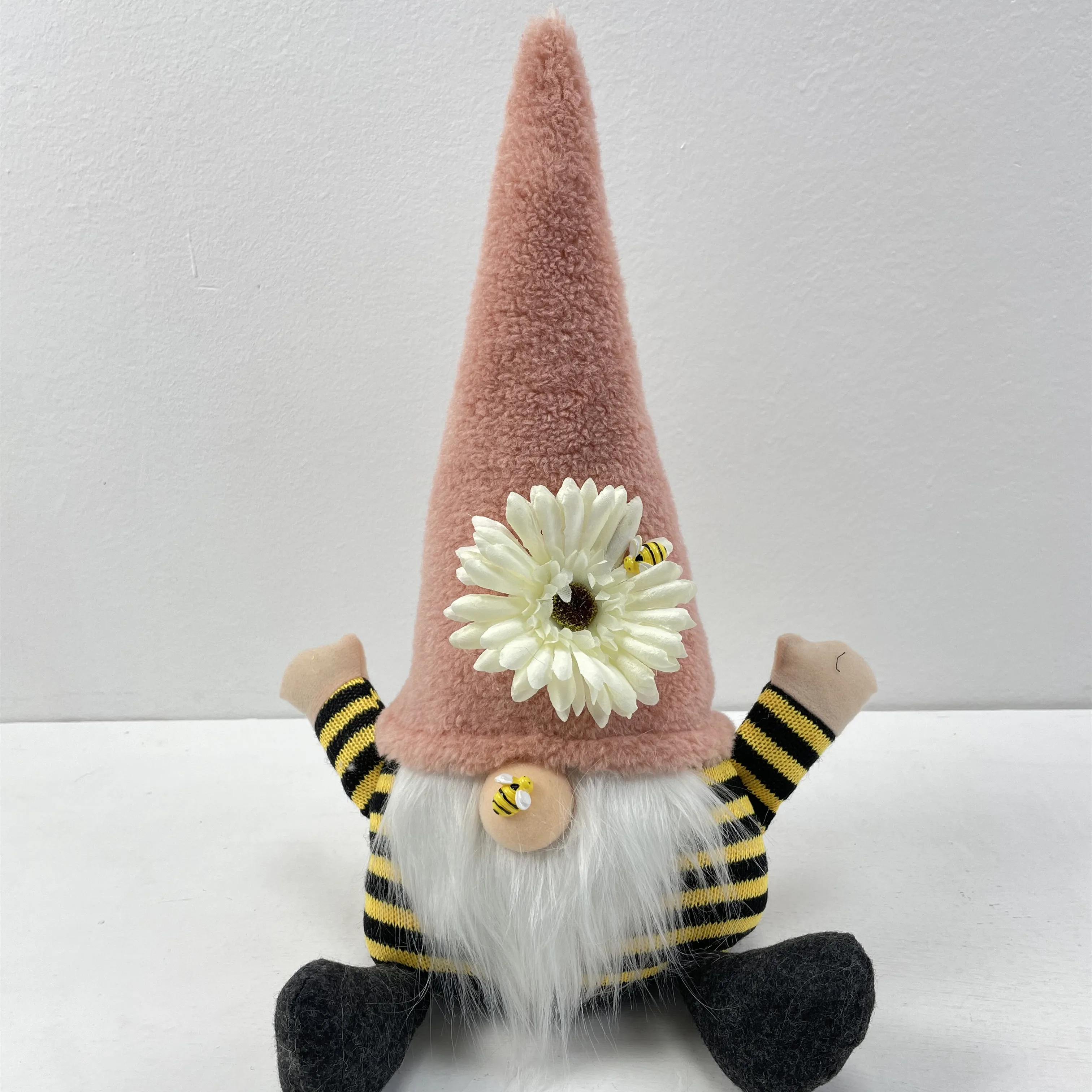 New Design and Hot Sale Bumble Bee Gnomes Plush in Welcome Pose Gnome Ornaments