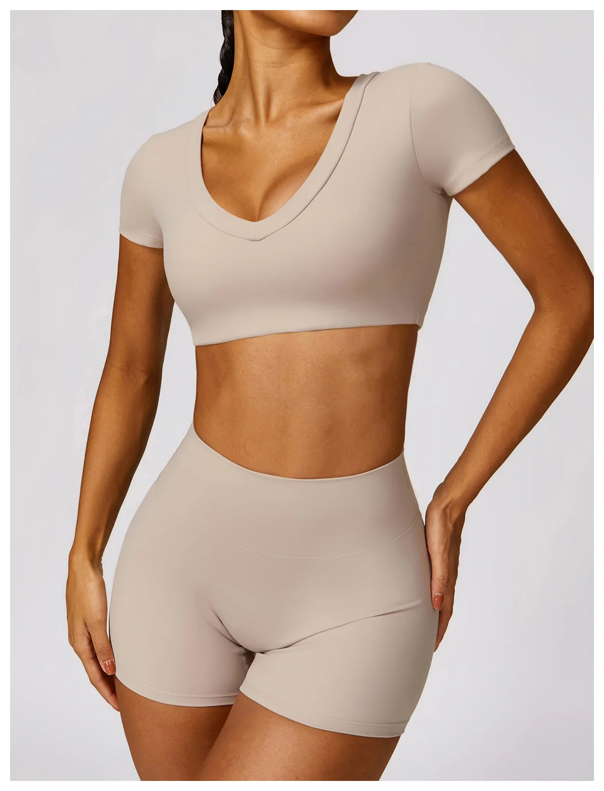 Custom Logo Sportswear Padded Solid Color Fitness Gym Workout Training Short Sleeves Crop Tops Women Gym Fitness Sports T Shirts