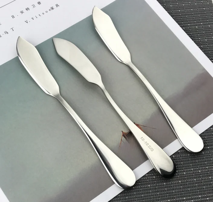Custom Made Stainless Steel Cheese Spreaders Butter Knife Reusable Condiments Knives Classic Design Multi Colour Mirror Polished