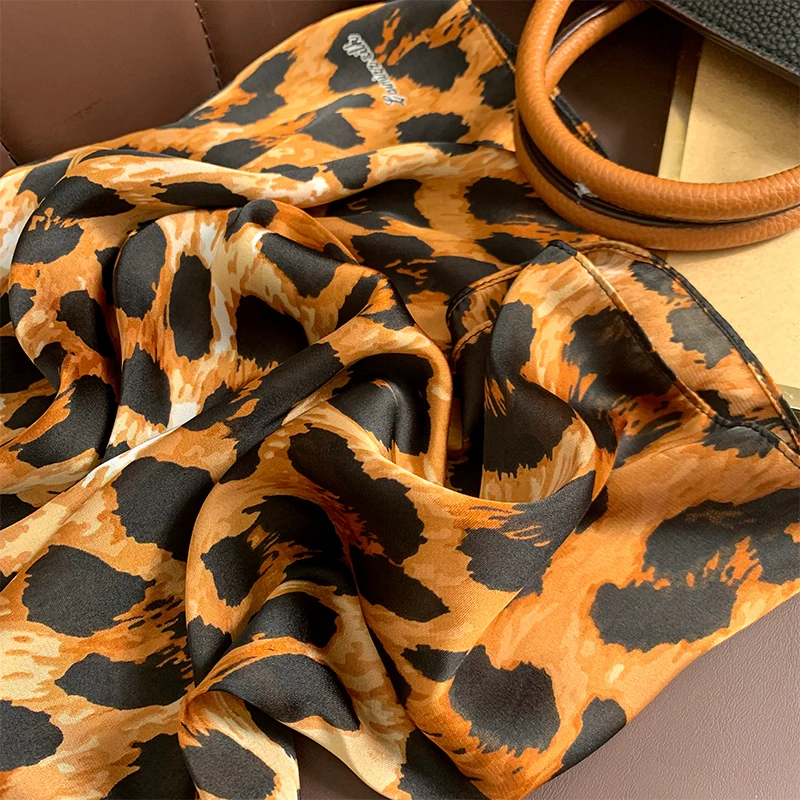 Cameroon Comfortable Birds Head silk scarf Wrap Scarves 110*110cm Big Size