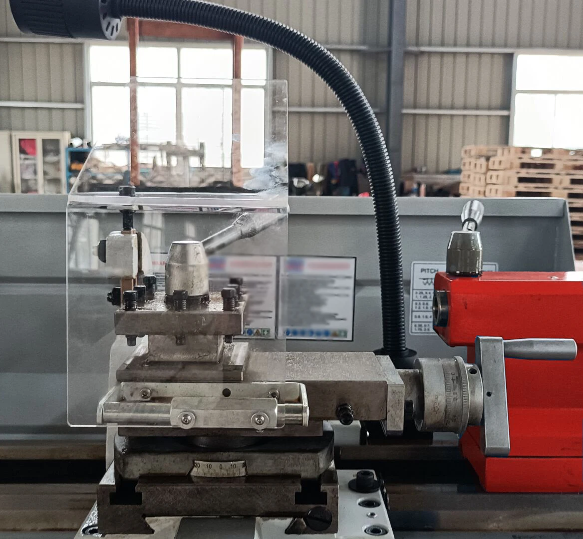 Horizontal Screw-Cutting lathe Metal Universal Tour Lathe Machine( KY280B )