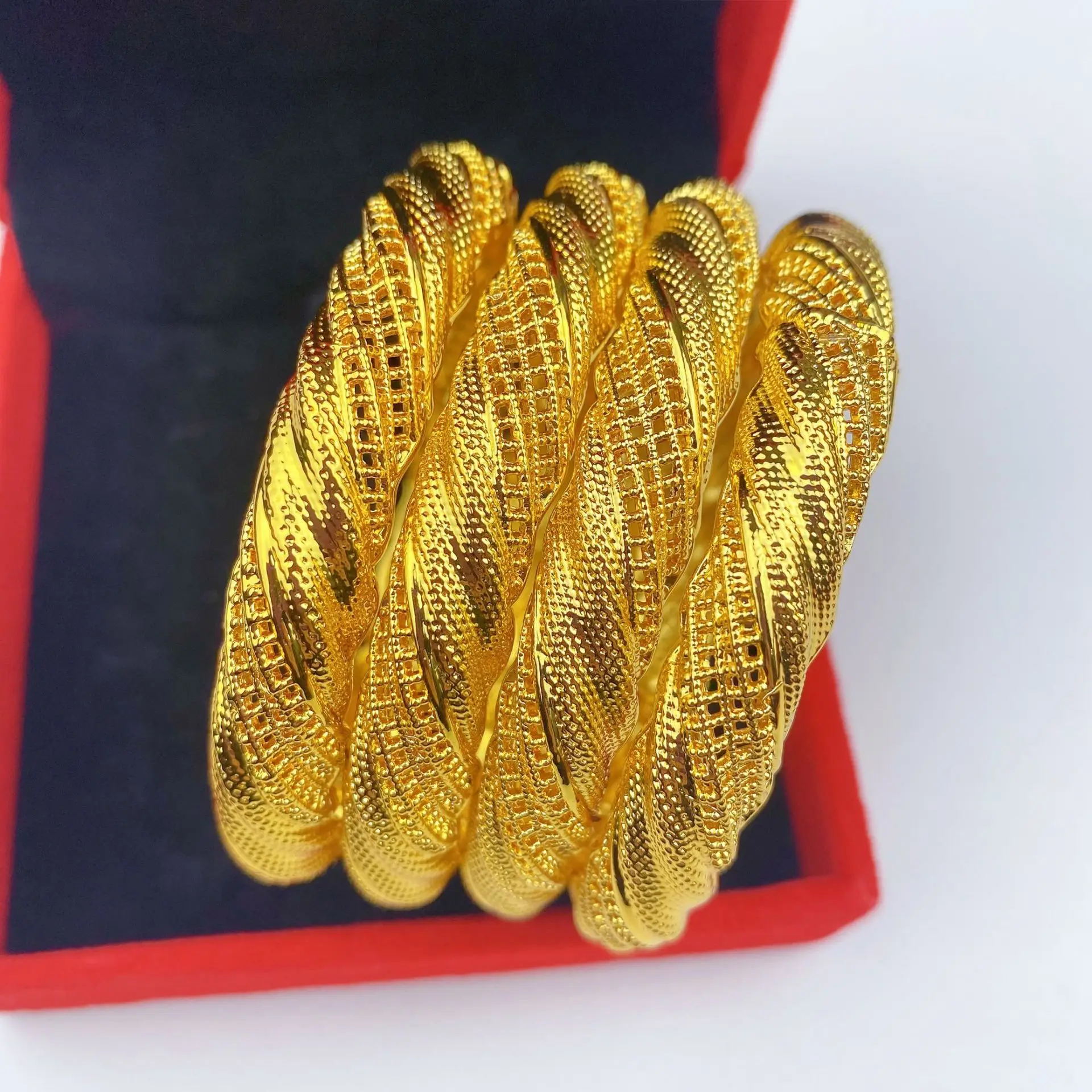 Wholesale Shiny Gold Plated Jewelry Bangles Findings Copper Brass Bridal Geometric Hollow Bracelets For Women