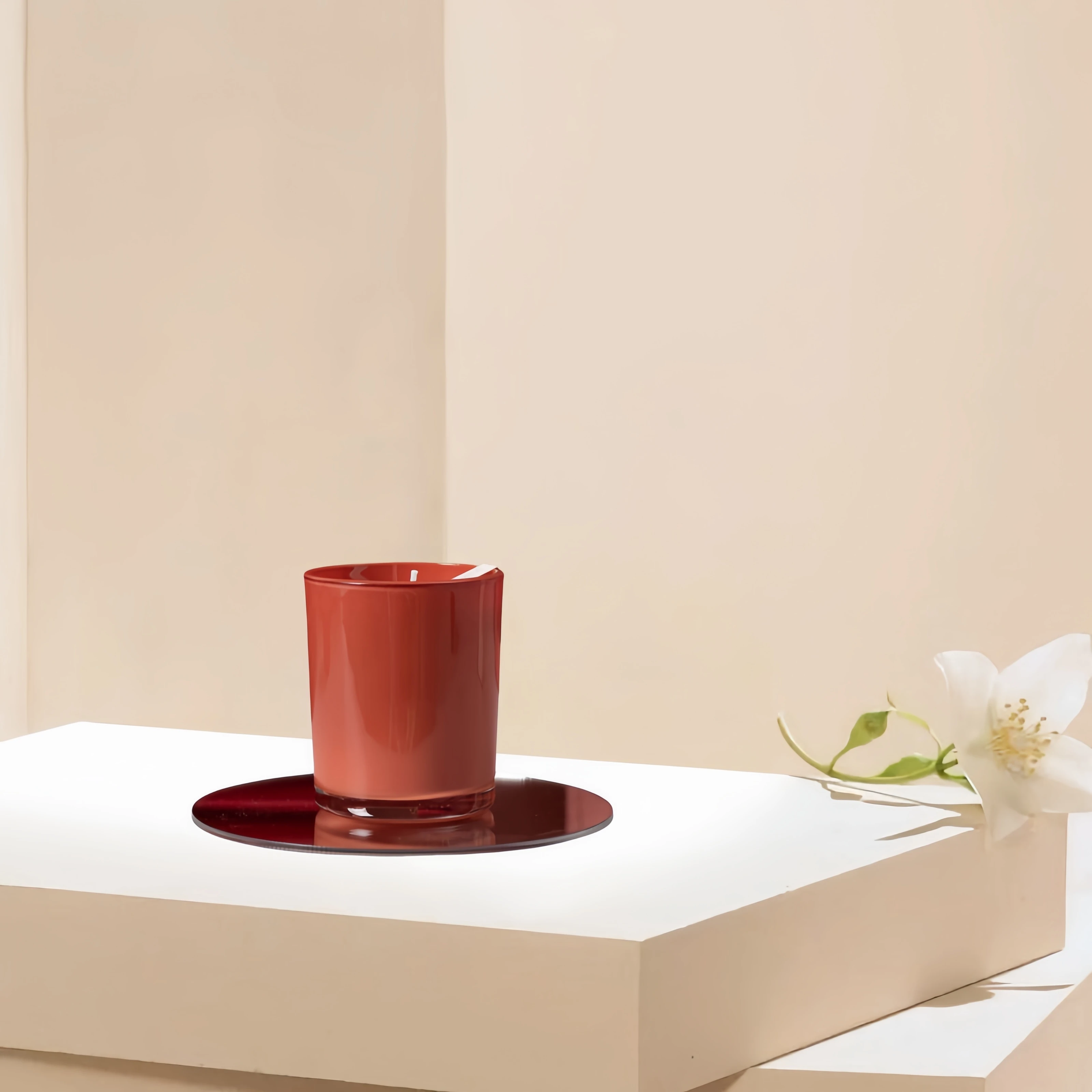 Low-Priced Wholesale 200ml & 300ml Cylinder Glass Candle Jars with Custom Color Wooden Lid for Home Decoration at Christmas