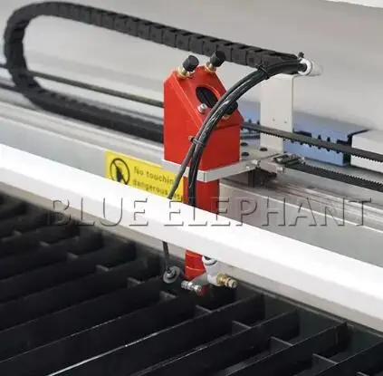 Hot Promotional Cost-effective CO2 Laser Engraving Machine Fabric CO2 Cutter for Home Use at Low Cost for Sale in Australia