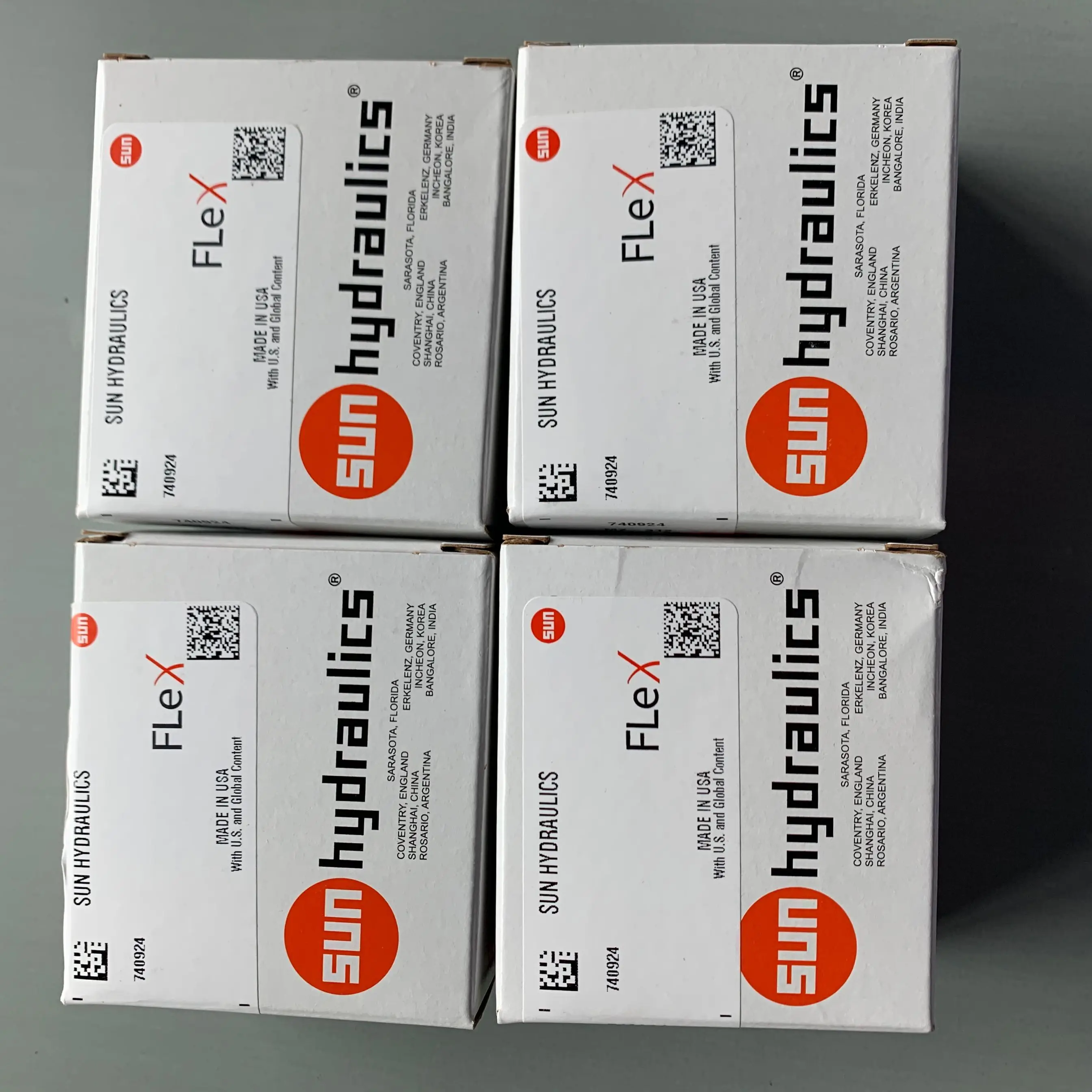 740-924 740924 740 924 SUN hydraulics origin 24 VDC coil with AMP Junior Timer connector with TVS Diode in stock HYDRAFORCE