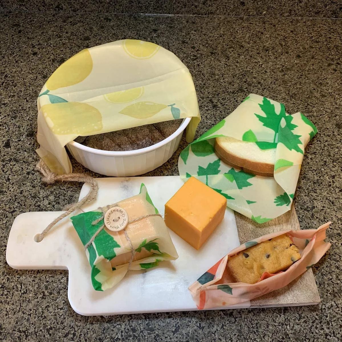 Eco Friendly Custom Private Label 3-Pack Food Grade Reusable Organic Kitchen Beeswax Food Paper Wraps Set For Keeping Fresh