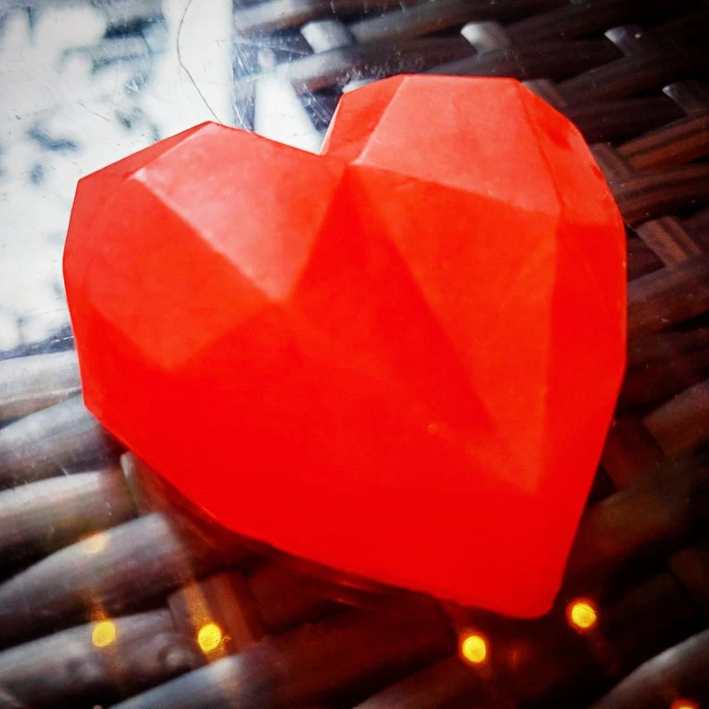 
Soap Gift Set H Different Colors Handmade Heart Shape Hair Shampoo Soap Oil-control Soap Cinnamon Ginger Shampoo Bar 