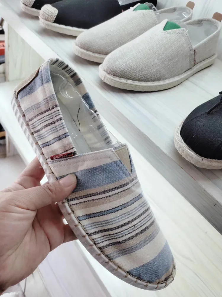 
Cheap wholesale price liquidation shoes men flat shoes fashion men shoes 