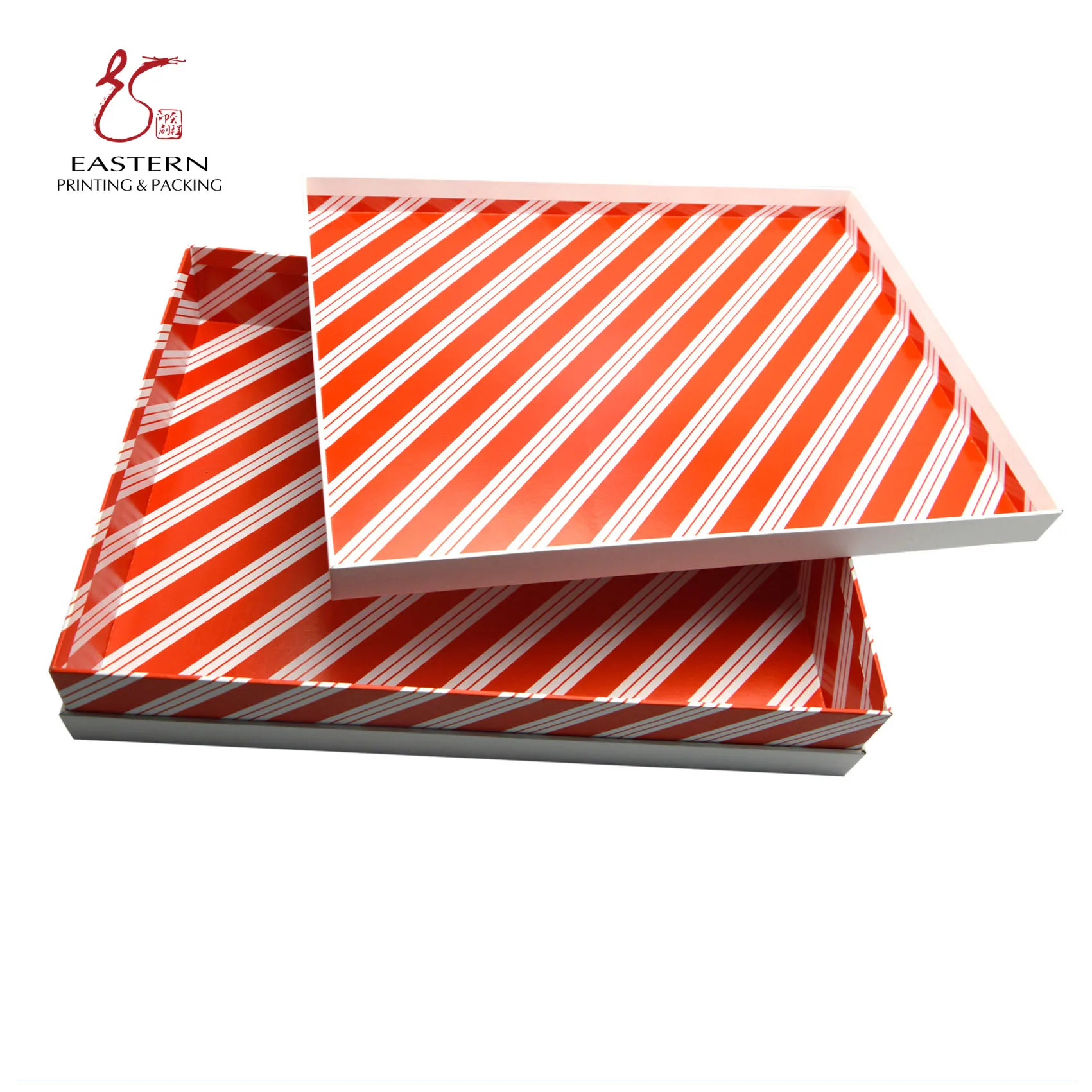 Custom Luxury rigid Gift Box with Lid for presents white cardboard paper t shirt packaging box