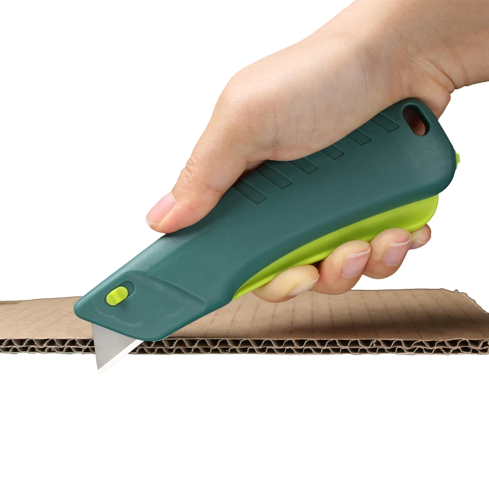 Blade automatically retracts safety box cutter smart squeeze trigger knife