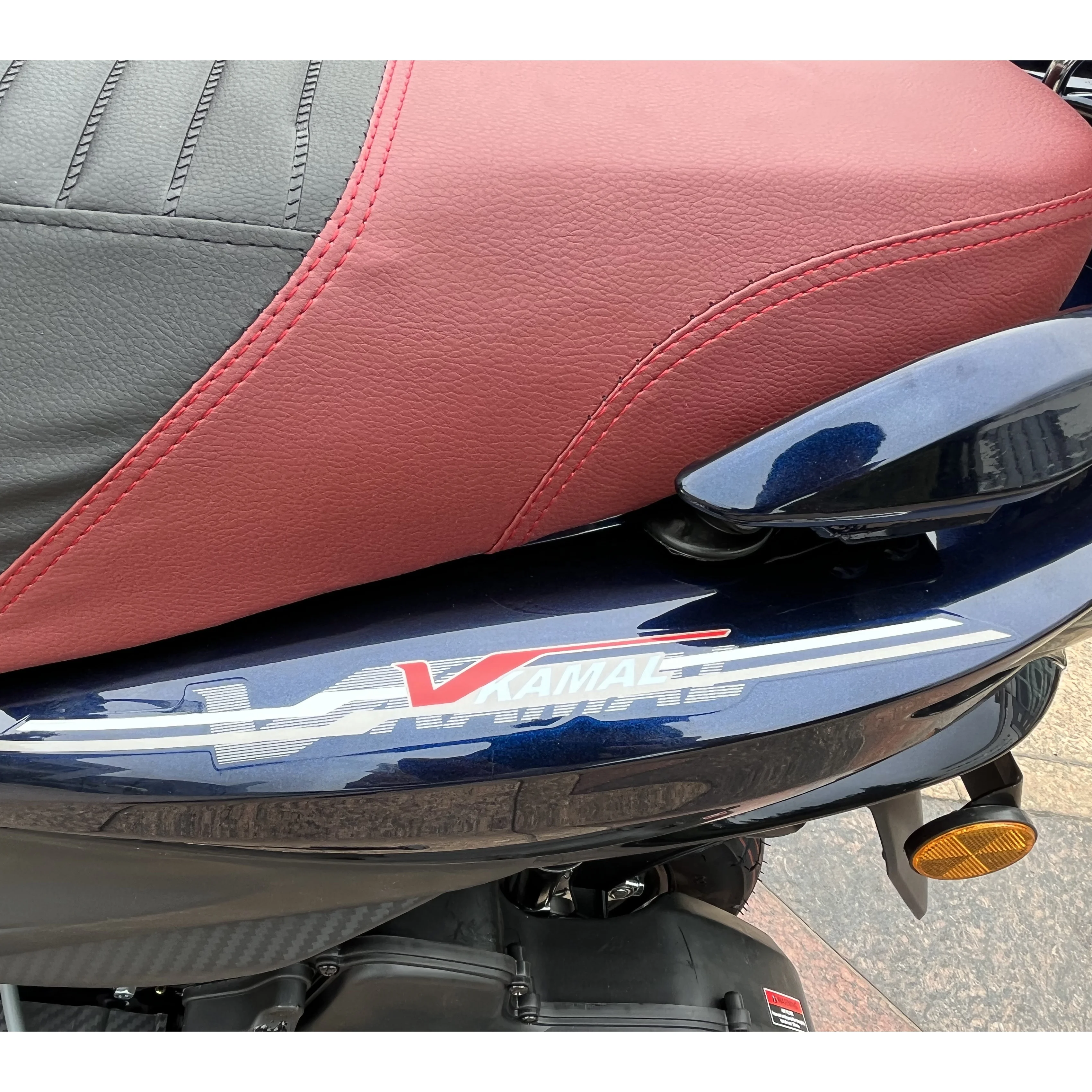 Classic Hot Selling 150 CC Scooter V150 SS Air Cooled Racing Motorcycle Disc Drum Brake Gasoline Moped