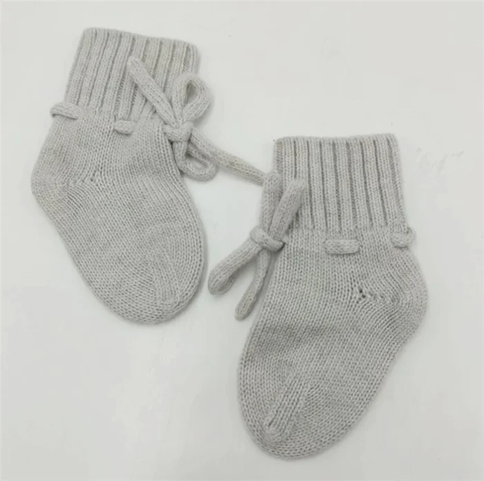 SZ373 Cute Newborn Baby Shoes Indoor Slippers Newborn Wool Socks Handmade Shoes Deep Knitted Crochet Baby Booties