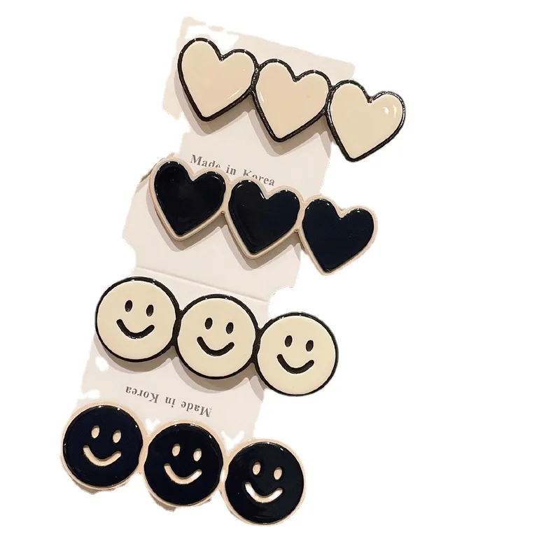 Оптовая продажа 2023 горячий дизайн ацетатные белые черные улыбающиеся сердца для девочек челки украшение утка бис зажим