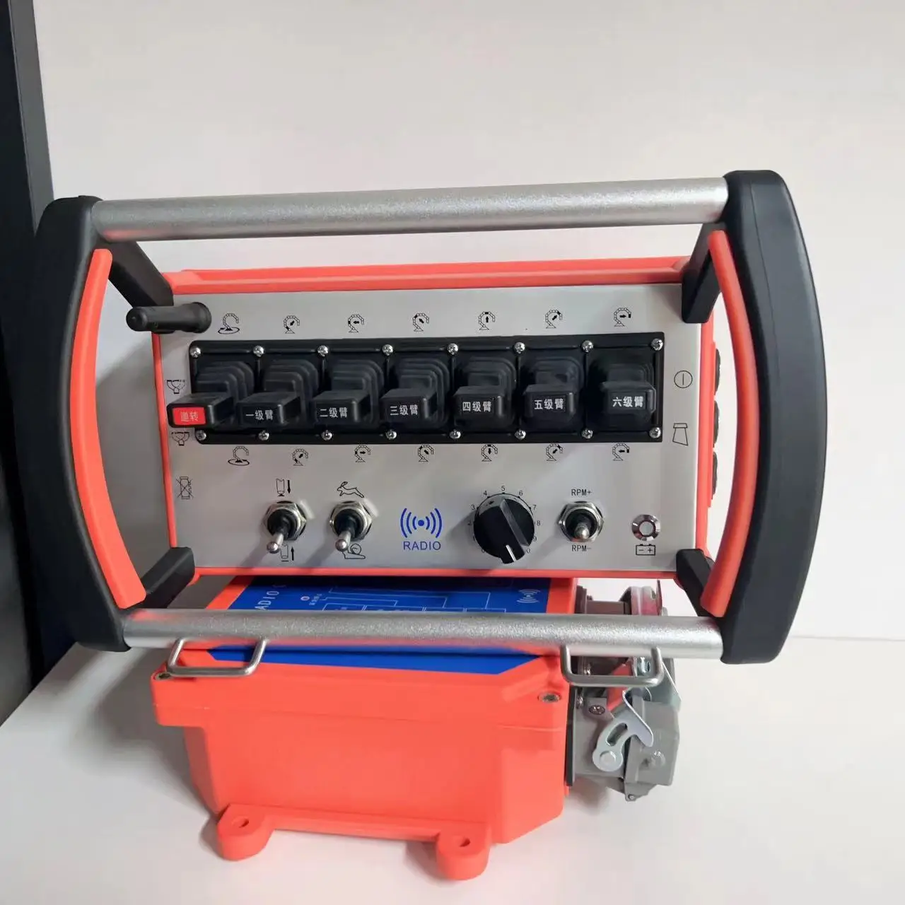 Concrete Pump Parts Remote Control Construction Machinery Parts For Putzmeister Sany Zoomlion Spare Parts HBC727 HBC719 HBC735