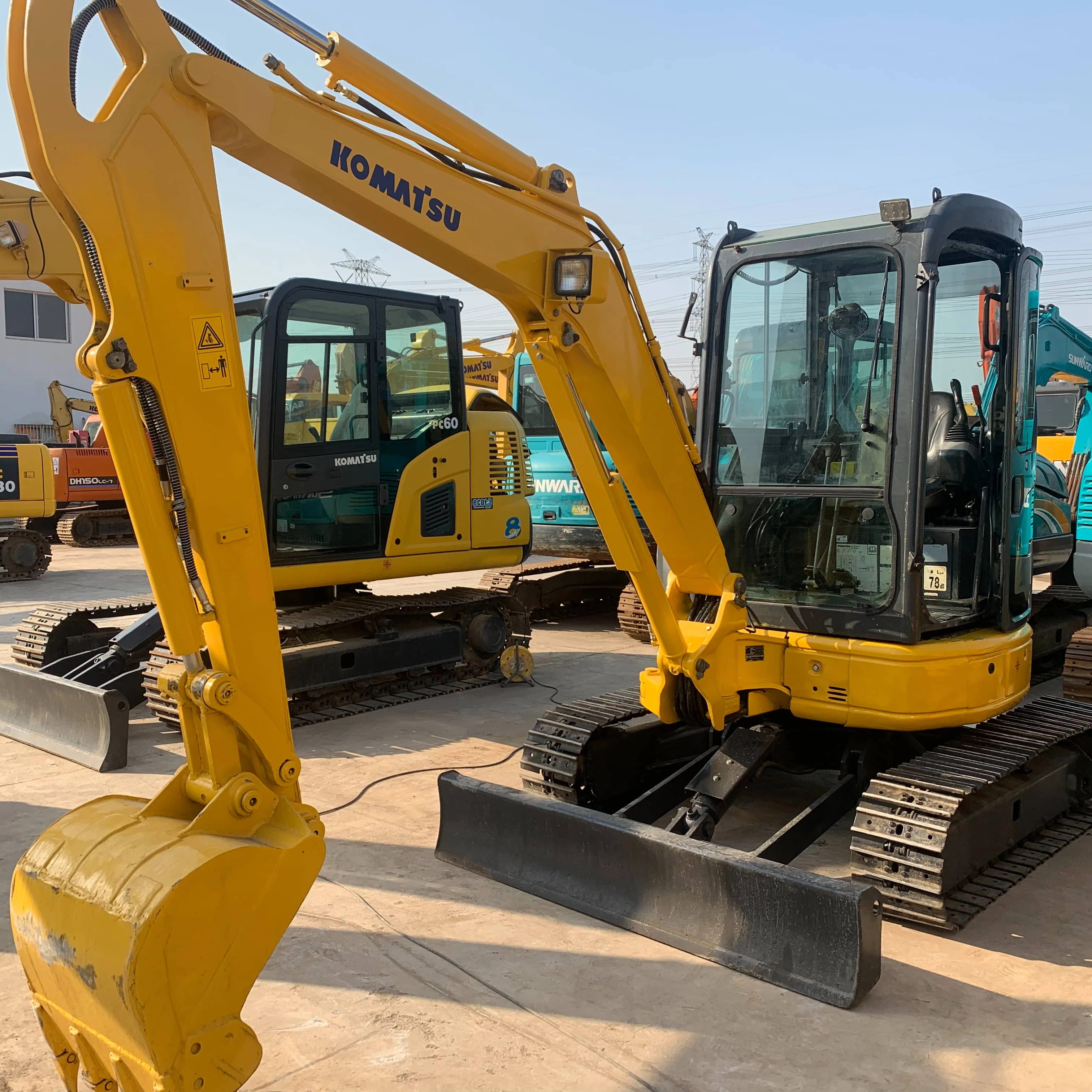 Used Second Hand komatsu PC55 Excavator PC35, PC55, PC60, Digger Excavator in south africa dubai uae
