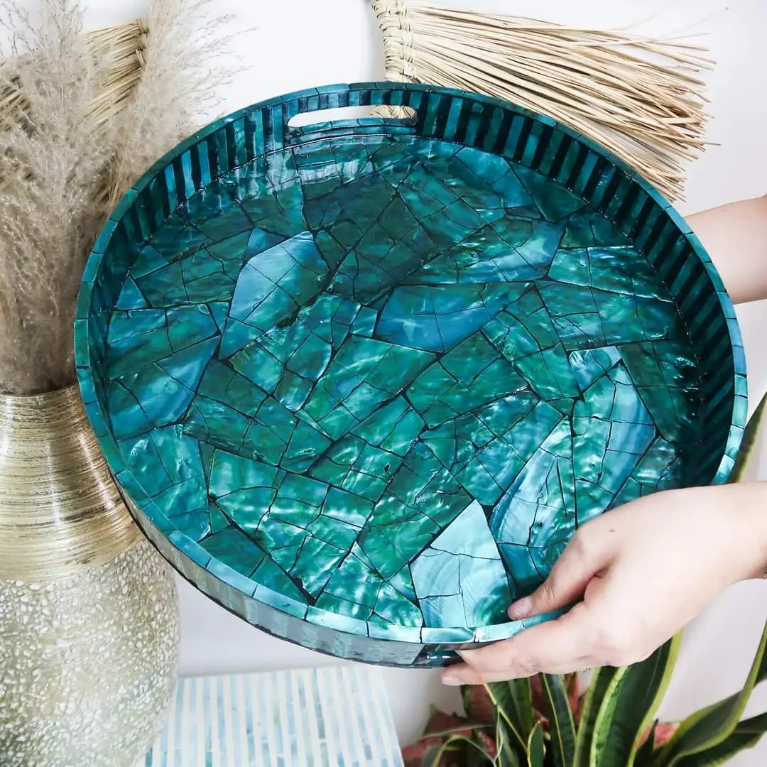 Тренд 2023! Экологически чистый лаковый поднос для журнального столика круглый декоративный с вырезанными