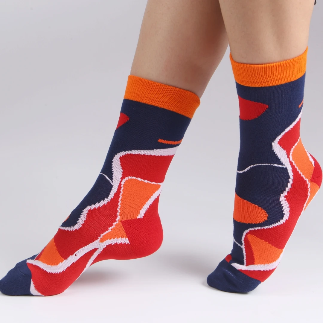 Cheap wholesale oem designer custom design your own logo men/women crew sports socks custom bamboo cotton red sock for man