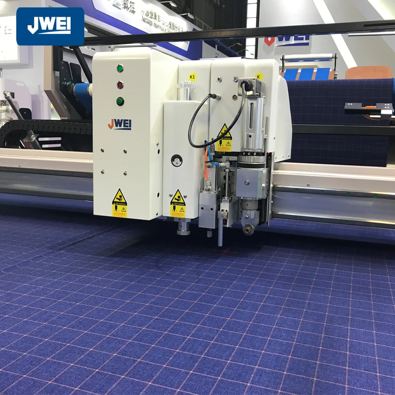 New FHD08-4516-PM  flatbed plotter with round knife is suitable customized suits shirts uniforms