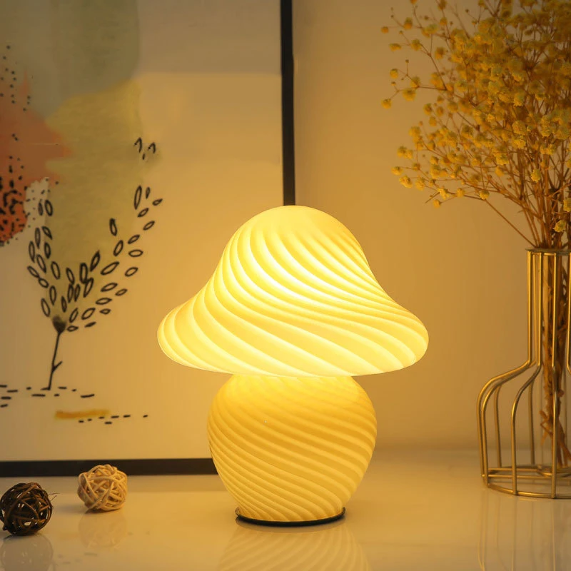 New glass mushroom art table lamp modern painted bedroom hotel bedside table lamp home decor cute gift lamp