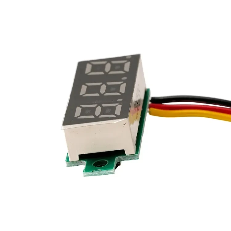 Digital tube DC voltmeter 0.56-inch LED digital voltmeter DC4.5V-30.0V reverse connection protection
