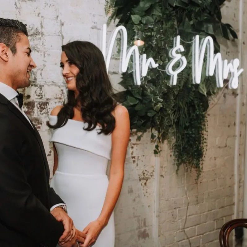 2021 Flower Wall Romantic Flex Custom Wedding Led Acrylic Neon Sign Letter Signage For Wedding Backdrop Decoration