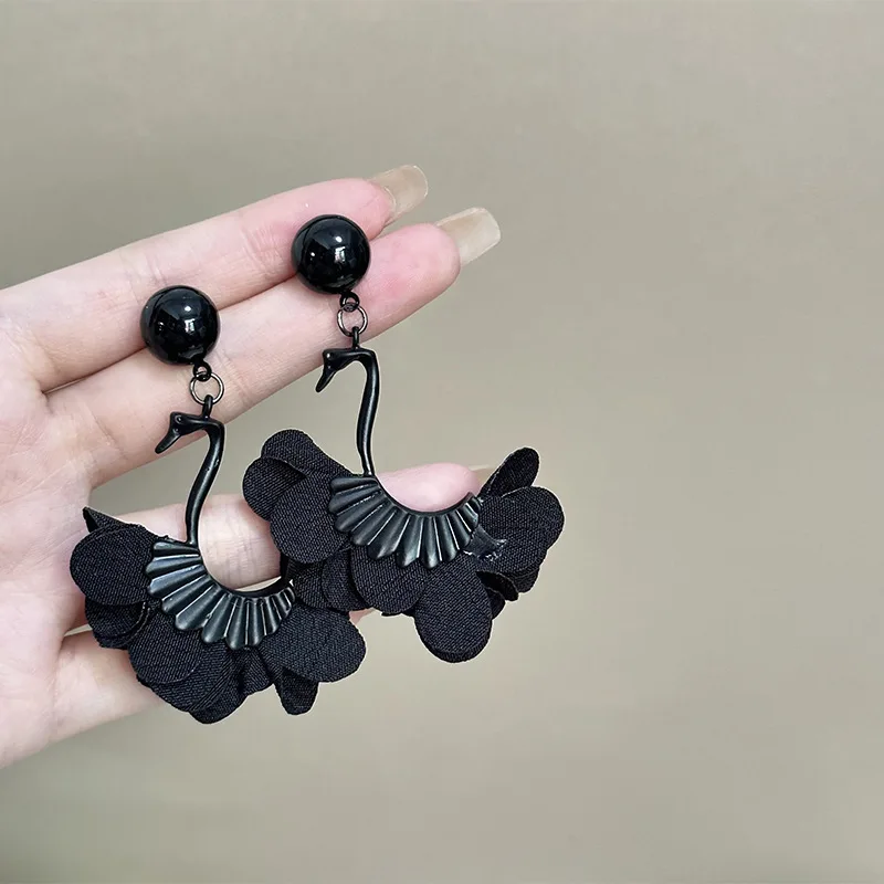 Fashion French Black Swan Earrings for girls Pendant grape Earrings women  Charm Jewelry