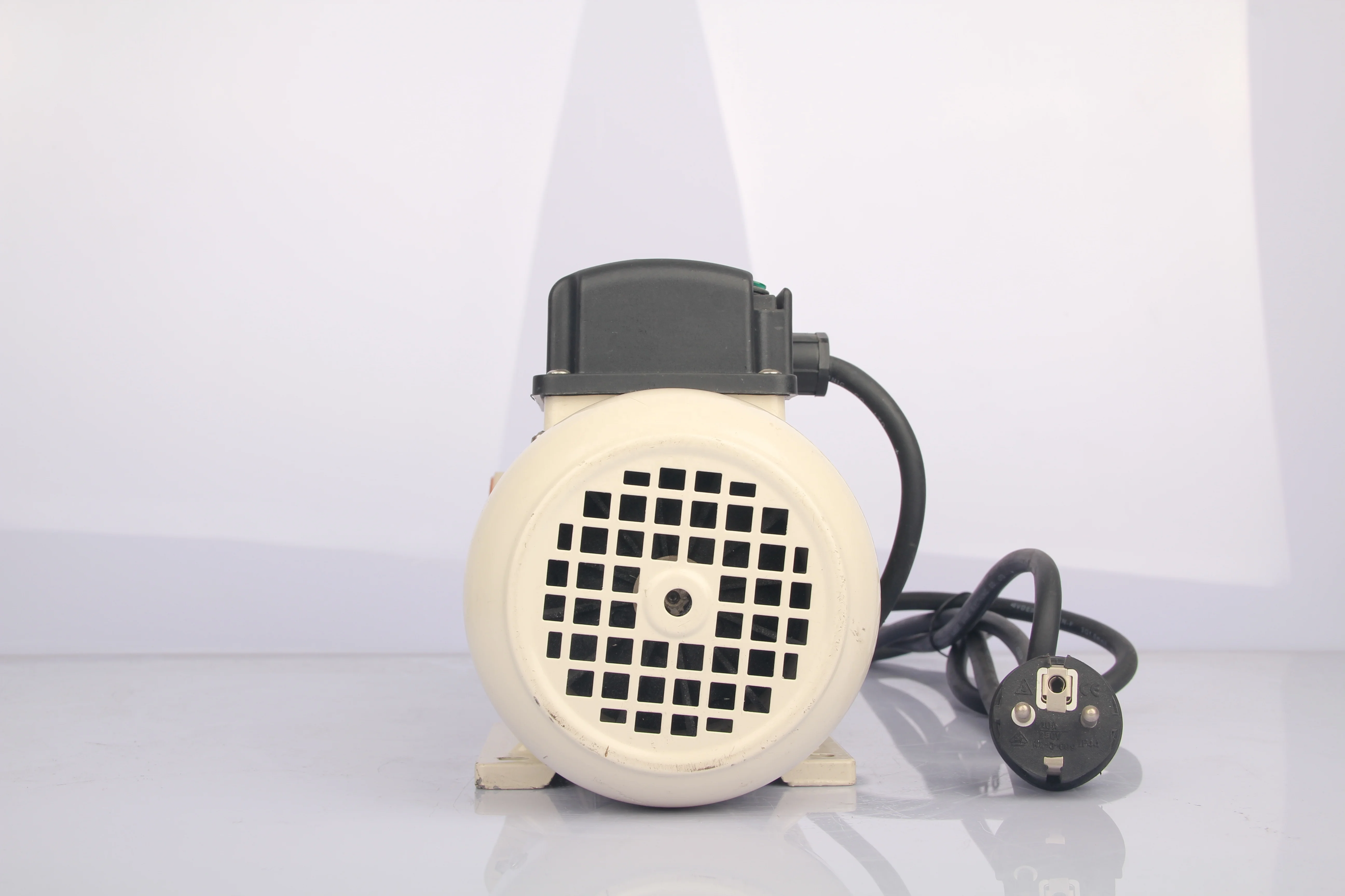 Производитель переменного тока электрический химический перекачивающий насос Adblue