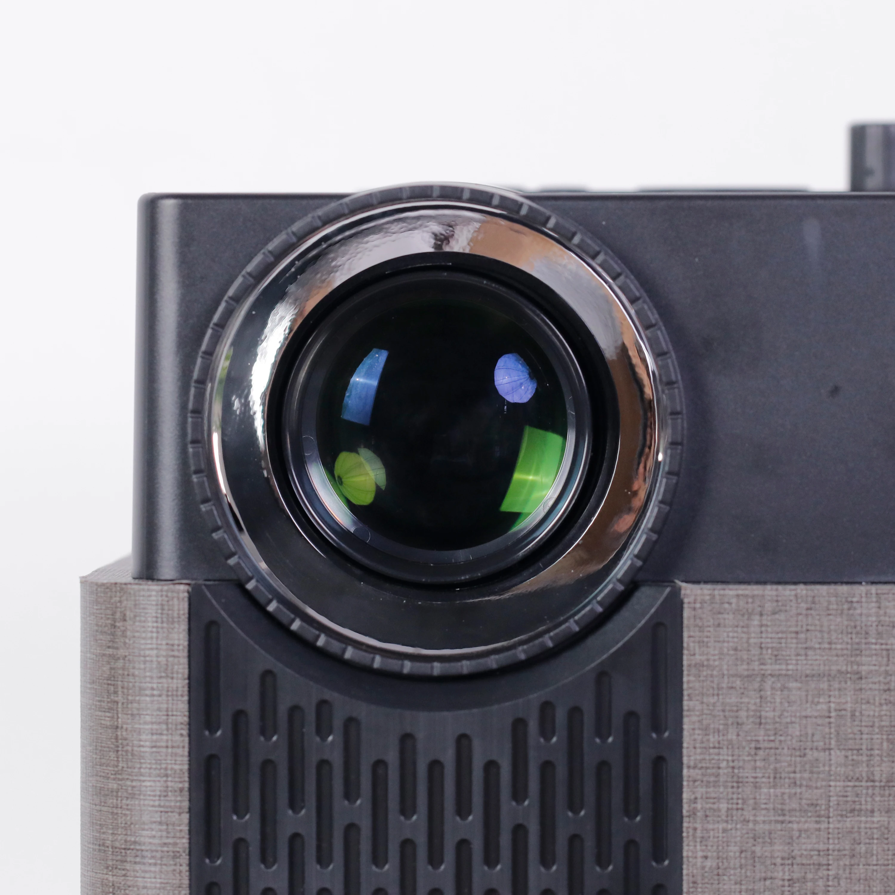 Home Theater Smart Mini 4k LCD LED HD Projector portable Home Cinema Projector for iphone Mirror Screen wireless screen