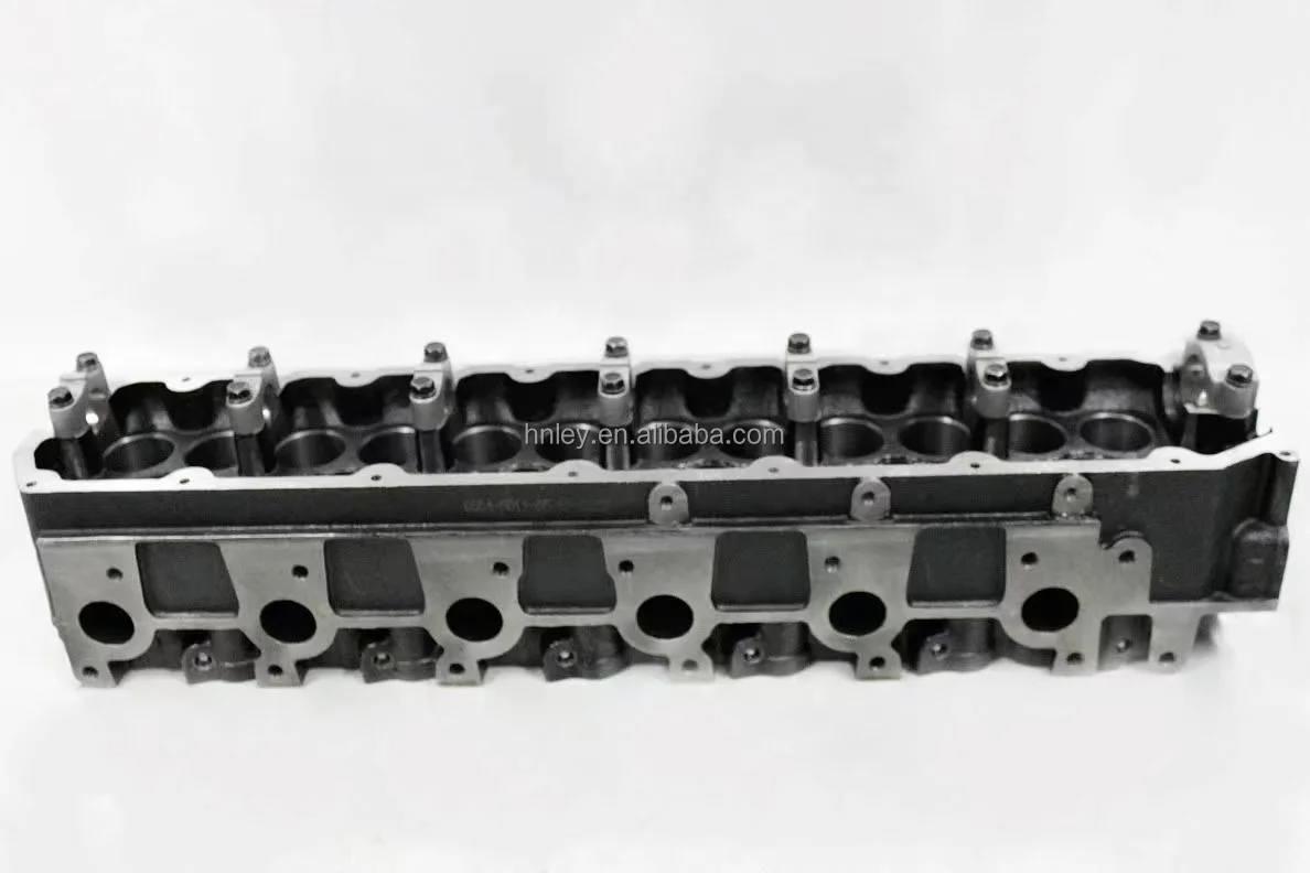 Cheap Price auto Engine Cylinder Heads cover For Toyota 1HZ 11101-17012