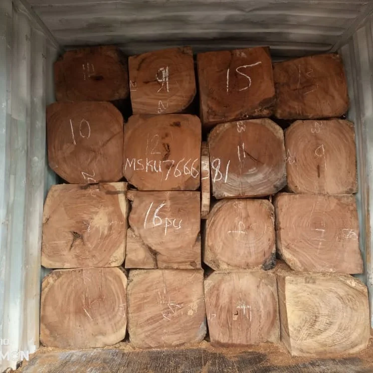 High Quality Deep Red Timber Has the Most Common Universal Utility Among Many Manufacturers