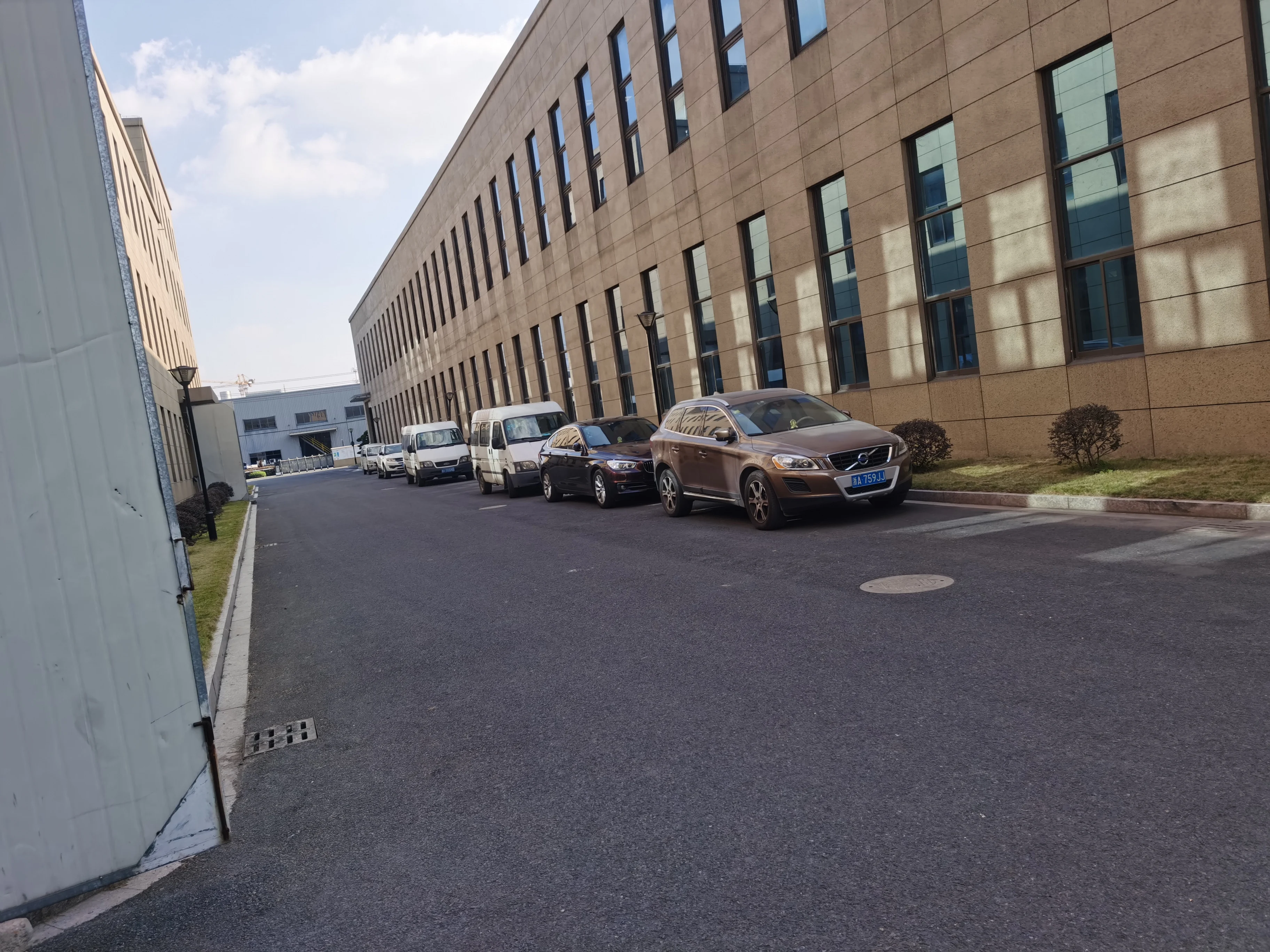 Excavator Daewoo Truck Bus Generator 6120K 6122 6113A engine parts 2PK 180A 96765450 Alternator for Doosan