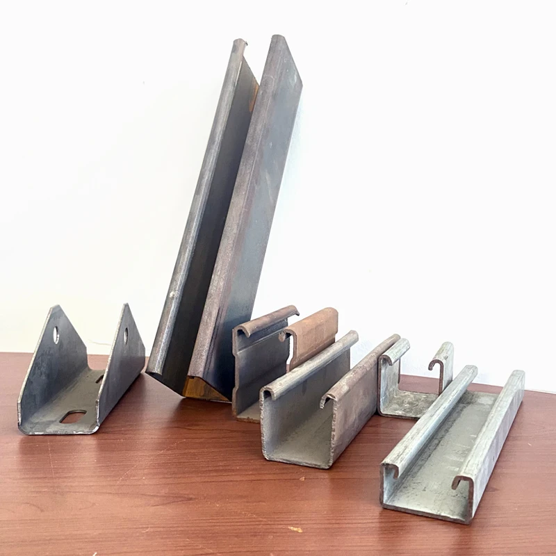 Effective and low cost roof panel roll forming machine applied in building with ce certification made in China