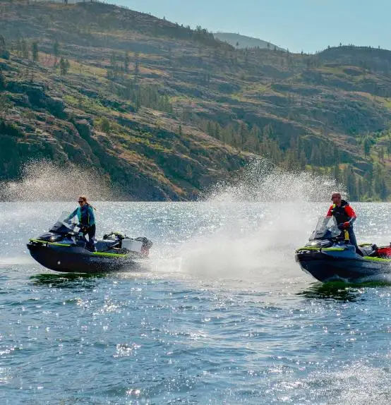 High Speed Motorboat 1630cc 4 Stroke Engine 3-Passenger Motor Watercraft for Sale